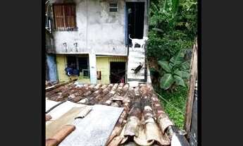 Imagem 3: Vendo ou troco Casa com 4 dormitórios