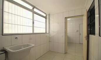 Imagem 7: Apartamento para venda possui 130 metros quadrados com 3 quartos em Jardim Paulista - São