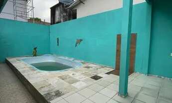 Imagem 2: /Vendo ou Alugo casa no Parque Dez com Piscina - 3 Qrts