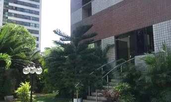 Imagem 2: Apt 120 m2, nascente, unidade alta, 3 qts , 2 suítes, dep comp empregada, 2 vagas de garag