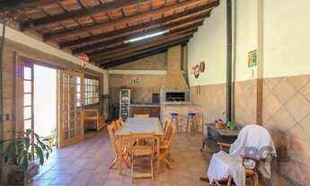 Imagem: Casa com 3 Dormitórios no Bairro Tristeza