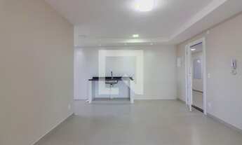 Imagem 4: Apartamento para Aluguel - Padroeira, 2 Quartos, 70 m2