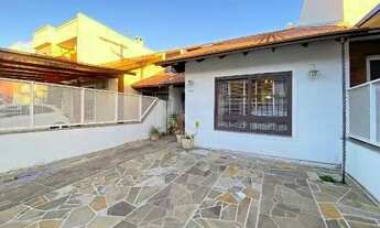 Imagem 2: PORTO ALEGRE - Casa Padrão - Lagos De Nova Ipanema