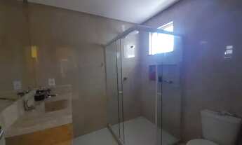 Imagem 2: Casa de condomínio para venda possui 275 metros quadrados com 3 quartos