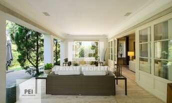 Imagem 4: Casa Mansão Urbana em Condomínio no Bairro Cidade Jardim, Procura Novo Proprietário