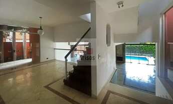 Imagem 6: Casa em rua de alto padrão no Butantã