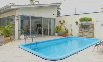 Imagem 3: Casa para venda com 220 metros quadrados com 4 quartos em Pozzobon - Votuporanga - SP