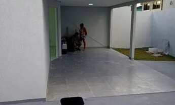 Imagem 2: VENDO CASA Casa com 3 dormitórios