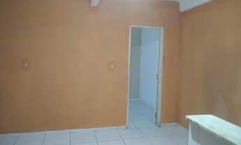Imagem 3: Alugo apartamento Messejana no parque Santa Maria R 400
