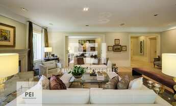 Imagem 5: Casa Mansão Urbana em Condomínio no Bairro Cidade Jardim, Procura Novo Proprietário