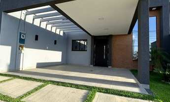 Imagem 3: Casa para venda com 110 metros quadrados com 3 quartos 1suite