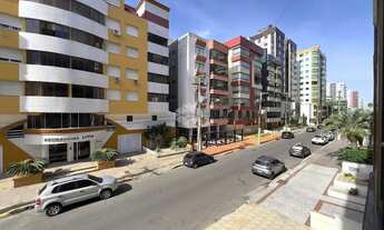 Imagem 3: Apartamento com 3 dormitórios/quartos mobiliado com box/vaga de empregada no Centro de Cap