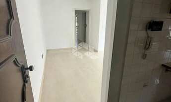 Imagem 2: Apartamento de 03 dormitórios com vaga de garagem escriturada na Azenha