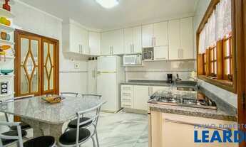 Imagem 7: CASA TÉRREA - CAMBUCI - SP