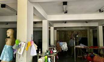 Imagem 7: Prédio comercial na Avenida Nazaré em frente à Basílica