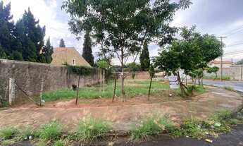 Imagem: Terreno à venda no bairro Parque Santa