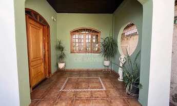 Imagem 3: Casa ampla com 3 quartos, sendo 1 suíte no Jardim Cuiabá