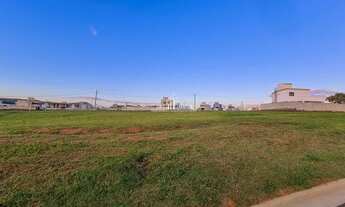 Imagem 3: Lote Jardins Parma com 293,60 m²-Entrada 3xde R$ 8.074,00 pegamos moto ou carro na entrada