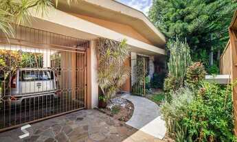 Imagem 2: Casa ampla com pátio, edícula e terraço Vila Ipiranga, Porto Alegre
