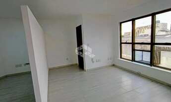 Imagem 4: Sala Comercial com banheiro social e 42m² privativos, no centro de Canoas