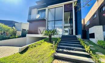 Imagem: Casa de Condomínio à venda, 4 quartos