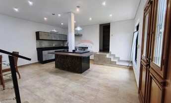 Imagem 3: Casa dos Sonhos em Vinhedo: Luxo e Conforto!