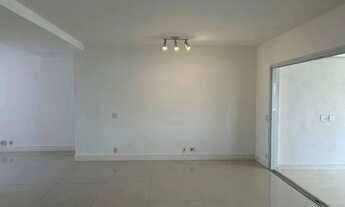 Imagem 6: Imóvel para aluguel e venda possui 177m² com 3 suítes e 3 vagas, ar condicionado, varanda