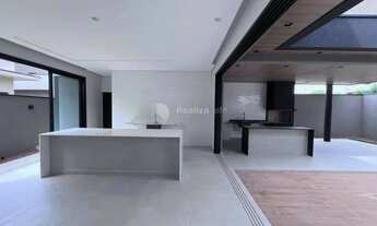 Imagem 7: DR - Sobrado Alto Padrão com 246 m² com 4 suítes, churrasqueira, piscina - Reserva Aruanã