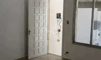 Imagem: Sobrado à venda, 2 quartos, 1 suíte, Centro