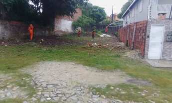 Imagem 2: Imóvel para venda possui 348 metros quadrados em Cajazeiras - Fortaleza - CE