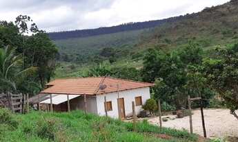Imagem 2: Fazenda para Venda em Diamantina, Senador Mourão, 3 dormitórios, 1 banheiro