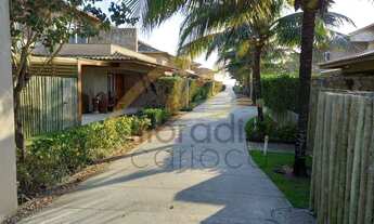 Imagem 2: Casa com 4 quartos de locação anual dentro de condomínio pé na areia em Manguinhos - Búzio