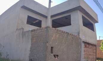 Imagem 3: Sobrado em fase de Acabamento