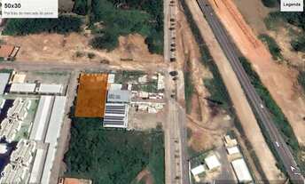 Imagem 2: Terreno por trás do mercado do peixe