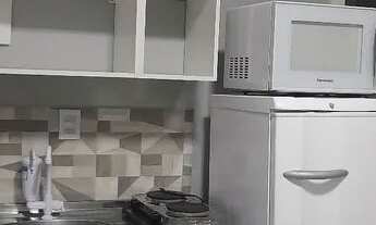 Imagem 2: Studio em condomínio feminino. Próx Ufsc e academia da polícia. Desconto.LEIA O ANÚNCIO