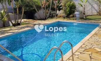 Imagem: Chácara em condomínio com casa térrea