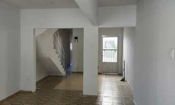 Imagem 3: Alugo Casa Duplex na Rua São Pantaleão com 4 Quartos - Centro - São Luís