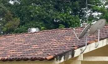 Imagem 2: ARNIQUEIRAS: CASA 3QTOS/ST, 600M2, CONDM.COLADO PARK WAY (FACIL PRA EMBELEZAR) Só 670 MIL