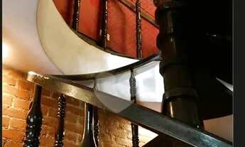 Imagem 5: Casa para aluguel e venda possui 256 metros quadrados com 3 quartos