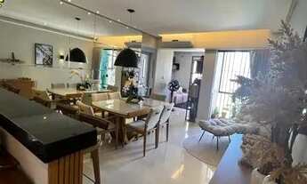 Imagem 2: Vendo Apto Lindo e Reformado, Acabamento Impecável, com Modulados e Splits