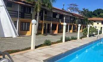 Imagem 2: Duplex frente piscina