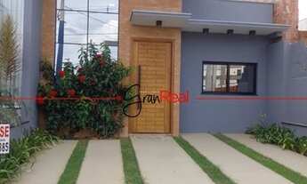 Imagem: Linda casa assobradada a venda no Condomínio