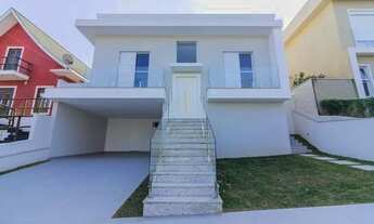 Imagem 2: Casa a venda em Santana de Parnaíba, SP