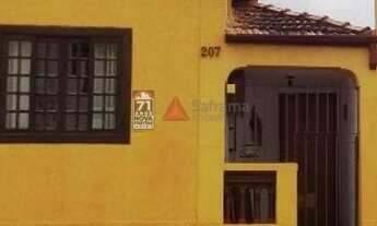 Imagem: Pindamonhangaba - Casa Padrão - Jardim