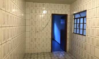 Imagem 6: Alugo kitinete bairro nova Cintra próximo à padaria pães Renata