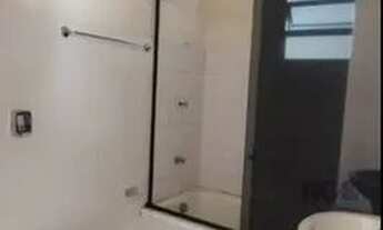 Imagem 6: Apartamento com 2 dormitórios, 1 banheiro no Bairro Centro Histórico