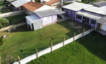 Imagem 2: Casa duas quadras do mar. 175 mil