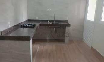 Imagem 2: Jacarei - Casa Padrão - Parque Brasil