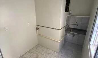 Imagem 4: Alugo apartamento de 2 dormitórios no Adrianopolis