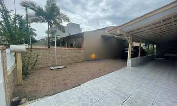 Imagem 2: Casa a 500 metros da praia com 3 dormitórios à venda por R$ 450.000 - Jardim Perola do Atl